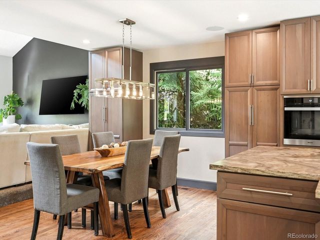 8016 S Vine Way, Centennial, CO 80122