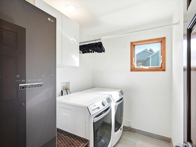 8016 S Vine Way, Centennial, CO 80122