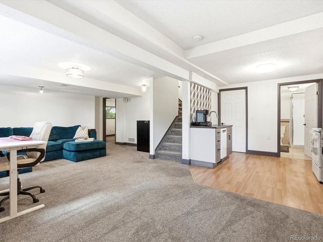 8016 S Vine Way, Centennial, CO 80122