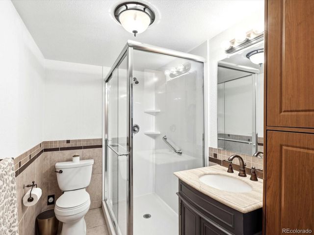 8016 S Vine Way, Centennial, CO 80122