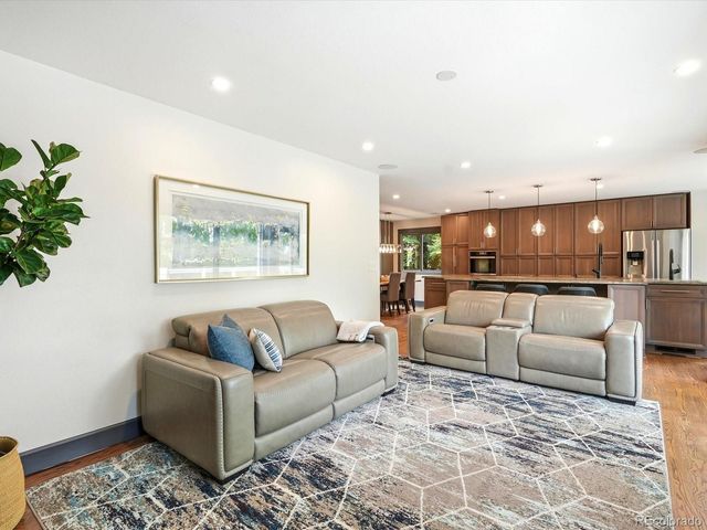 8016 S Vine Way, Centennial, CO 80122