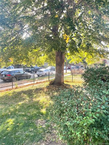 3463 W 33rd Avenue, Denver, CO 80211