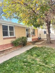 3463 W 33rd Avenue, Denver, CO 80211