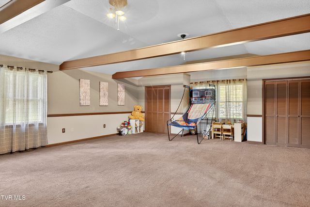 1055 St Clairs Creek Road, Chilhowie, VA 24319