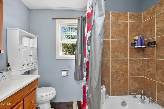 1055 St Clairs Creek Road, Chilhowie, VA 24319