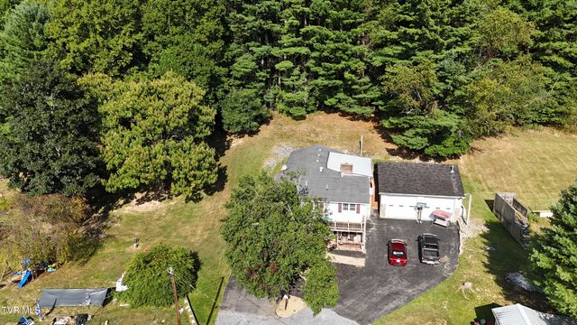 1055 St Clairs Creek Road, Chilhowie, VA 24319