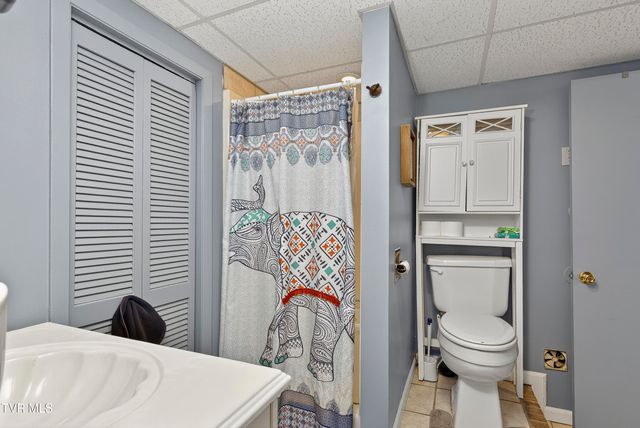 1055 St Clairs Creek Road, Chilhowie, VA 24319