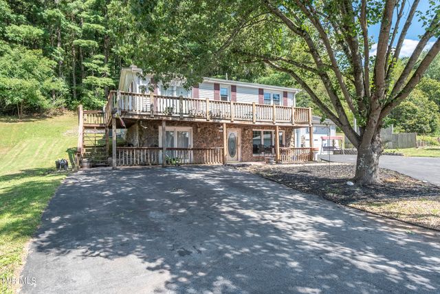 1055 St Clairs Creek Road, Chilhowie, VA 24319