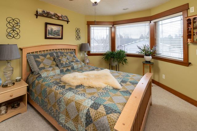 3343 NE Stonebrook Loop, Bend, OR 97701