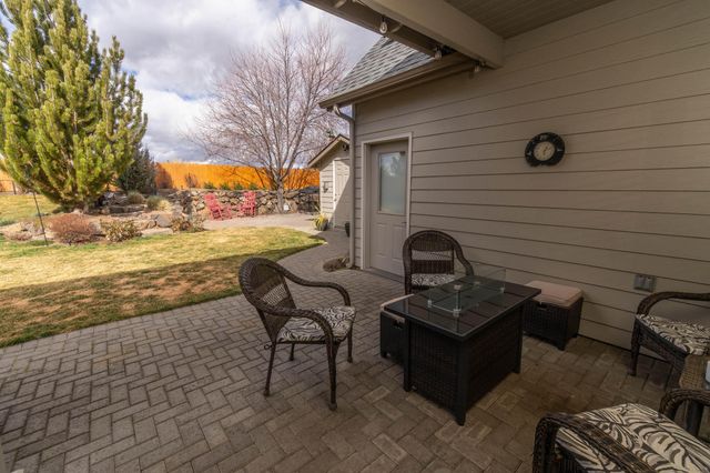 3343 NE Stonebrook Loop, Bend, OR 97701