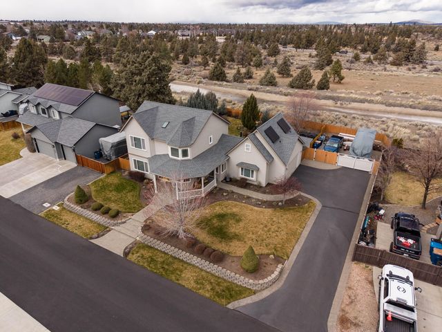 3343 NE Stonebrook Loop, Bend, OR 97701