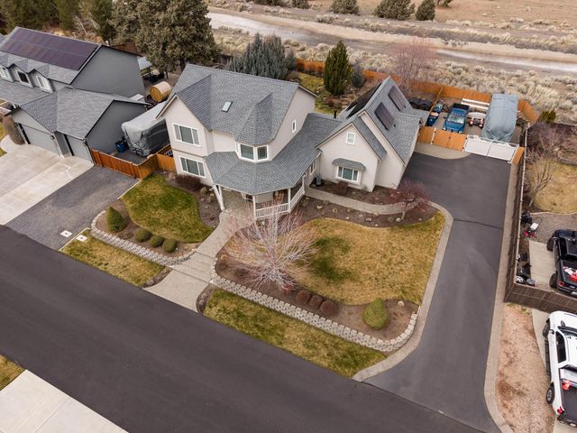 3343 NE Stonebrook Loop, Bend, OR 97701