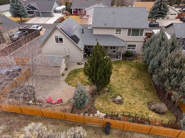 3343 NE Stonebrook Loop, Bend, OR 97701