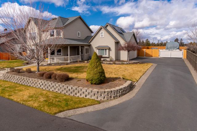 3343 NE Stonebrook Loop, Bend, OR 97701