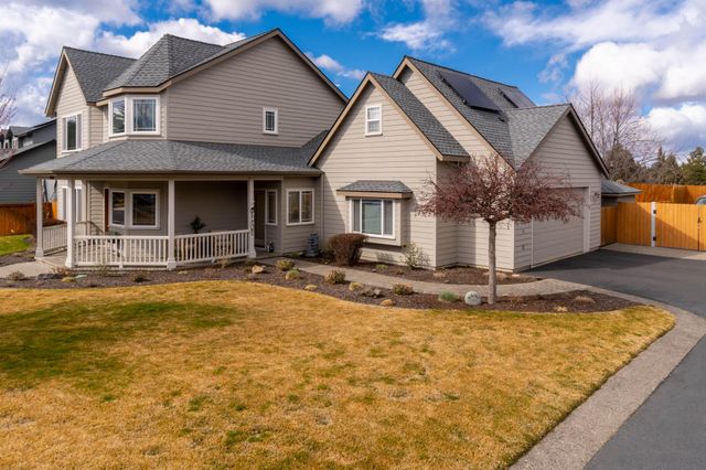 3343 NE Stonebrook Loop, Bend, OR 97701