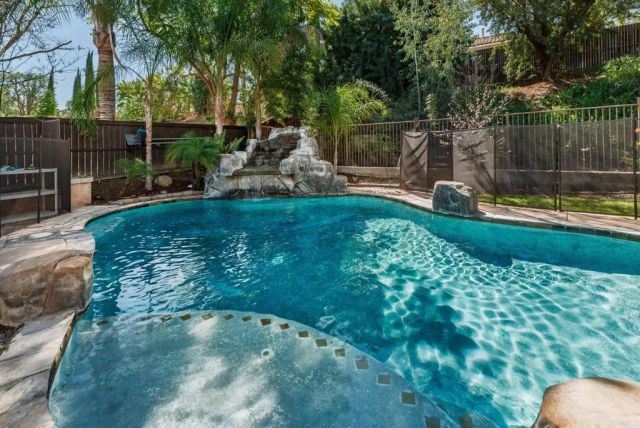 39528 Montebello Way, Murrieta, CA 92563