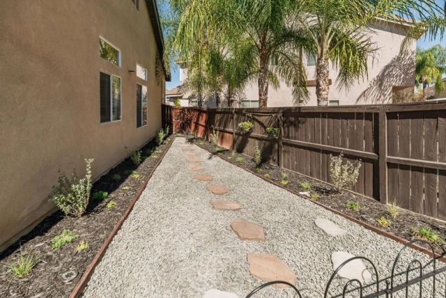 39528 Montebello Way, Murrieta, CA 92563