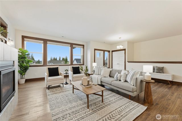 18407 Hawksview Drive, Arlington, WA 98223