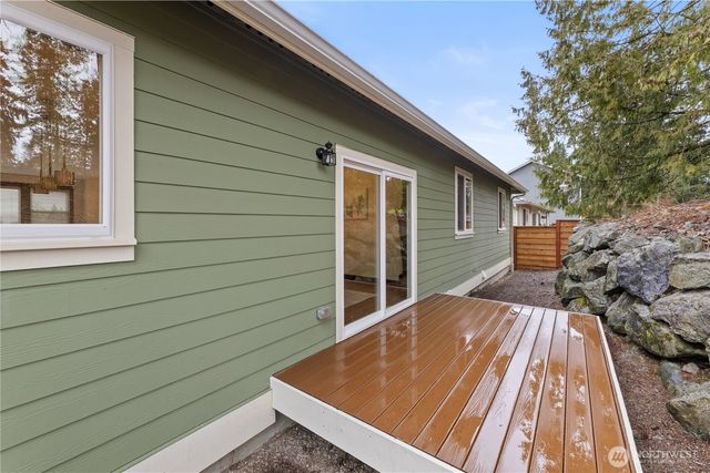 18407 Hawksview Drive, Arlington, WA 98223