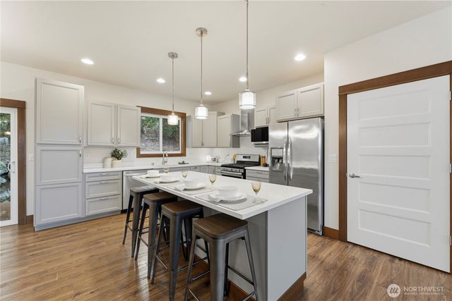 18407 Hawksview Drive, Arlington, WA 98223