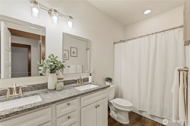 18407 Hawksview Drive, Arlington, WA 98223