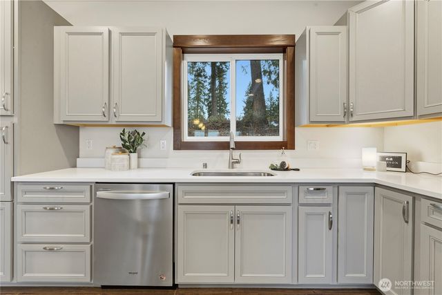 18407 Hawksview Drive, Arlington, WA 98223