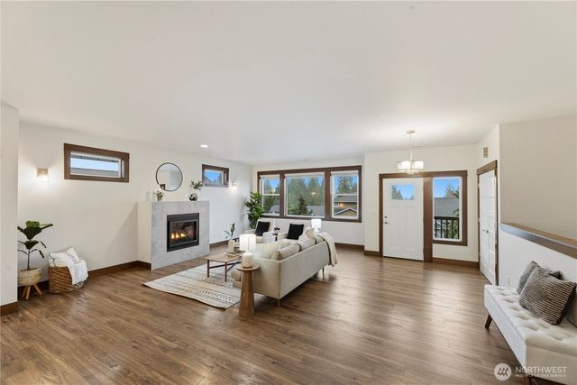 18407 Hawksview Drive, Arlington, WA 98223