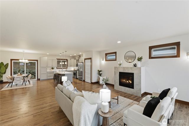 18407 Hawksview Drive, Arlington, WA 98223