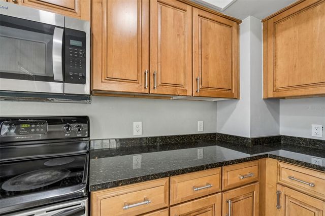 601 SWANN DR DRIVE 603, Tampa, FL 33609