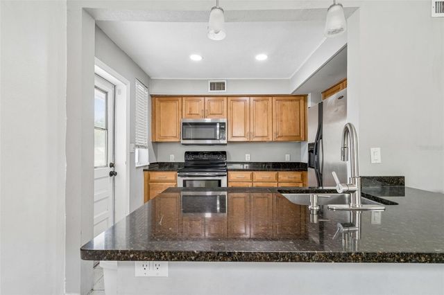 601 SWANN DR DRIVE 603, Tampa, FL 33609