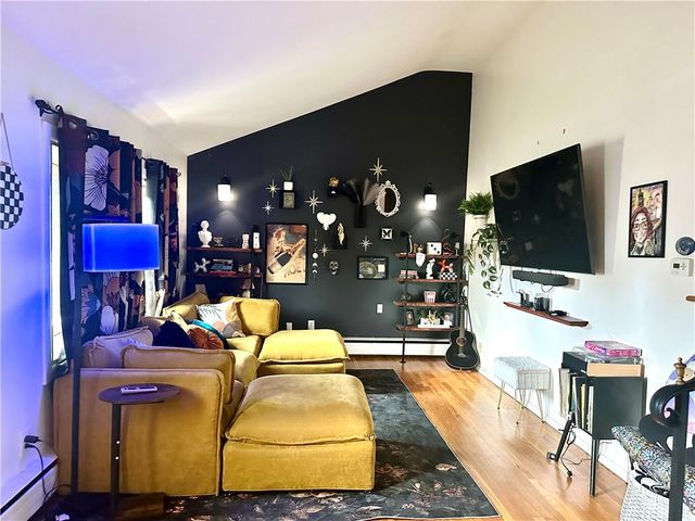 88 Glenbrook Road, Warwick, RI 02889