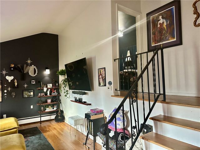 88 Glenbrook Road, Warwick, RI 02889