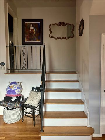 88 Glenbrook Road, Warwick, RI 02889