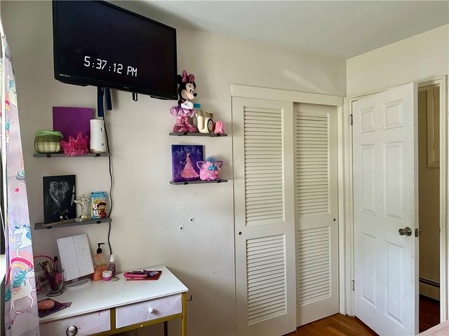 88 Glenbrook Road, Warwick, RI 02889
