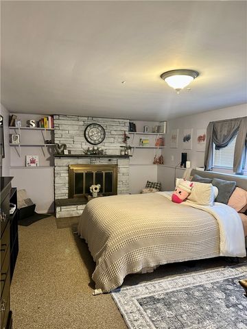 88 Glenbrook Road, Warwick, RI 02889