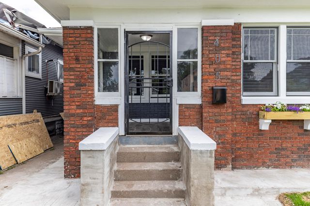 405 Marshall Street, Gary, IN 46404