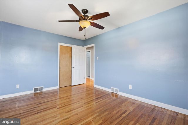 3908 PEARSON AVE, Philadelphia, PA 19114