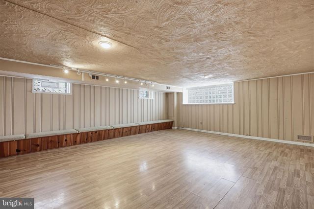 3908 PEARSON AVE, Philadelphia, PA 19114