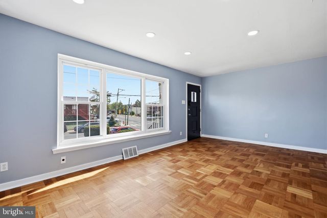 3908 PEARSON AVE, Philadelphia, PA 19114