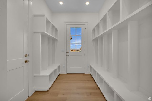 1358 S 1220 E, Salem, UT 84653