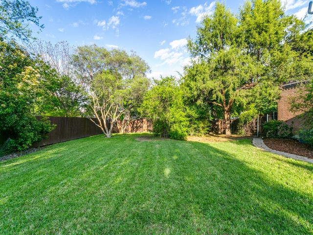 701 Lakehurst Court, Southlake, TX 76092