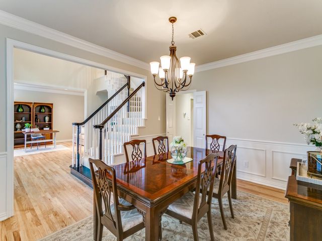 701 Lakehurst Court, Southlake, TX 76092