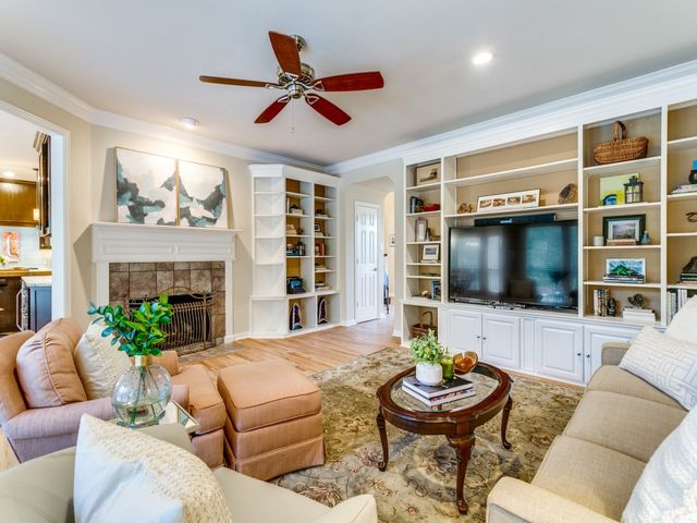 701 Lakehurst Court, Southlake, TX 76092