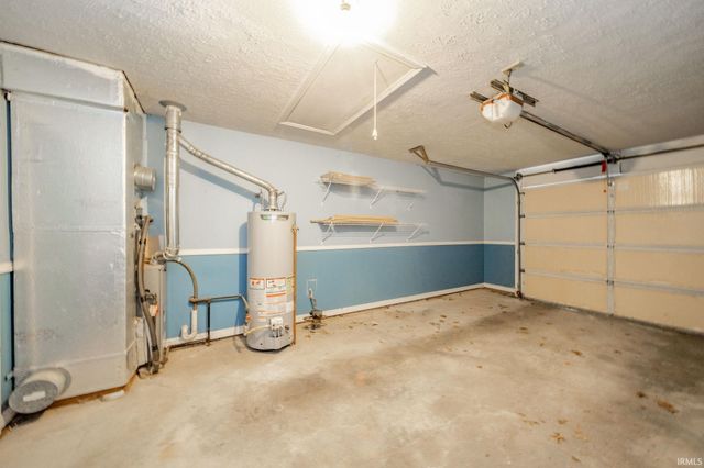 3622 N Lakeside Drive, Muncie, IN 47304