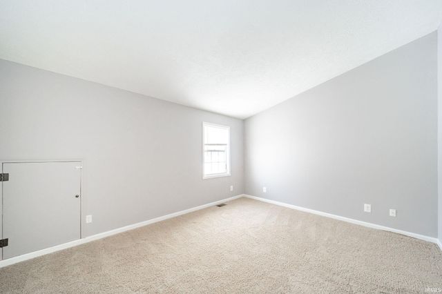 3622 N Lakeside Drive, Muncie, IN 47304