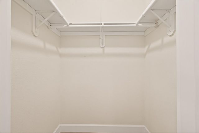 9527 Vanwood Street, Houston, TX 77040