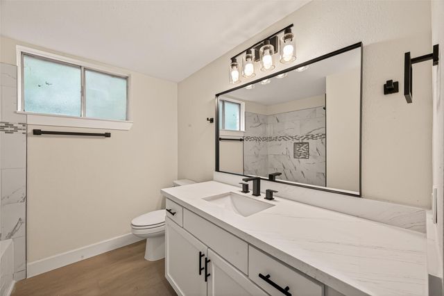 9527 Vanwood Street, Houston, TX 77040