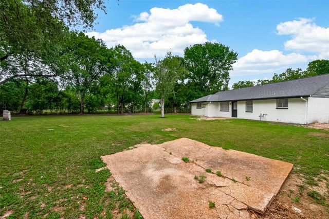 9527 Vanwood Street, Houston, TX 77040