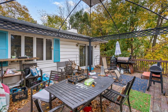 1 Apple Lane, Wallkill, NY 12589