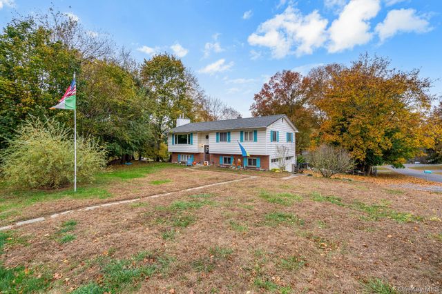 1 Apple Lane, Wallkill, NY 12589